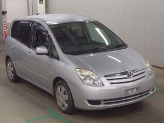 2004 TOYOTA Corolla Spacio