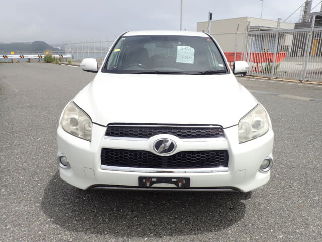 TOYOTA RAV4 thumbnail 8