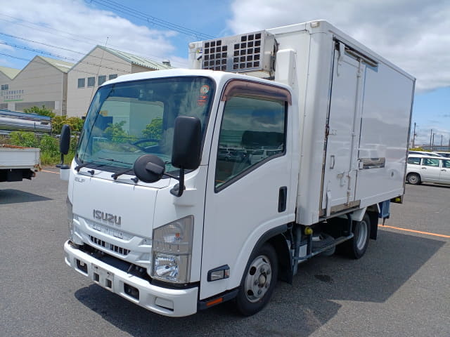 ISUZU Elf Truck