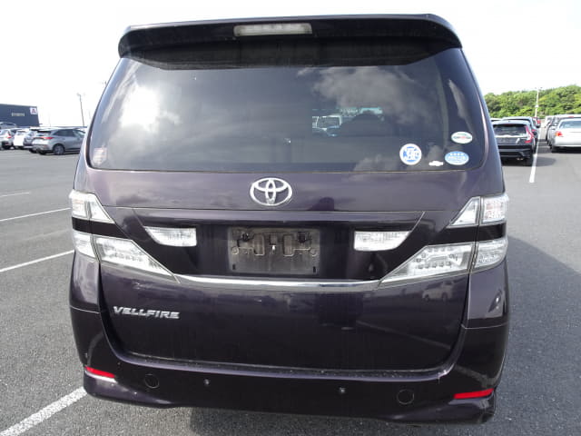 TOYOTA Vellfire thumbnail 4
