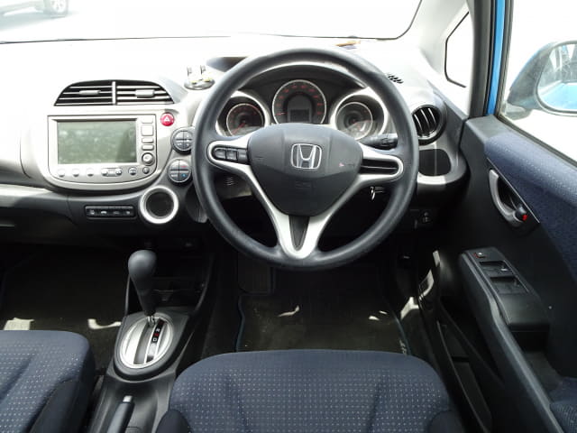 HONDA Fit thumbnail 32