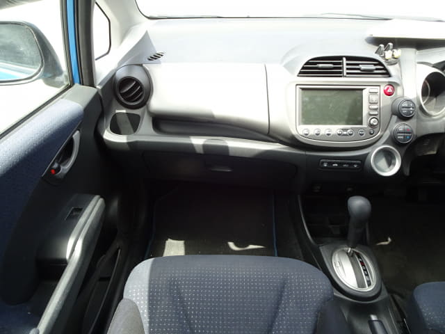 HONDA Fit thumbnail 33