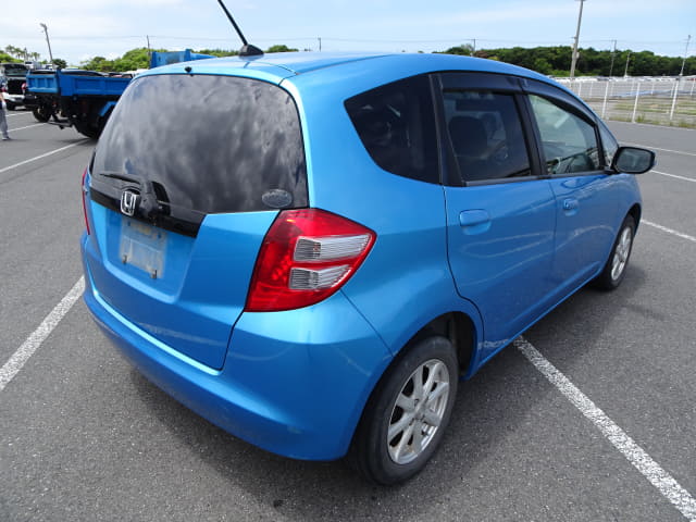 HONDA Fit thumbnail 5