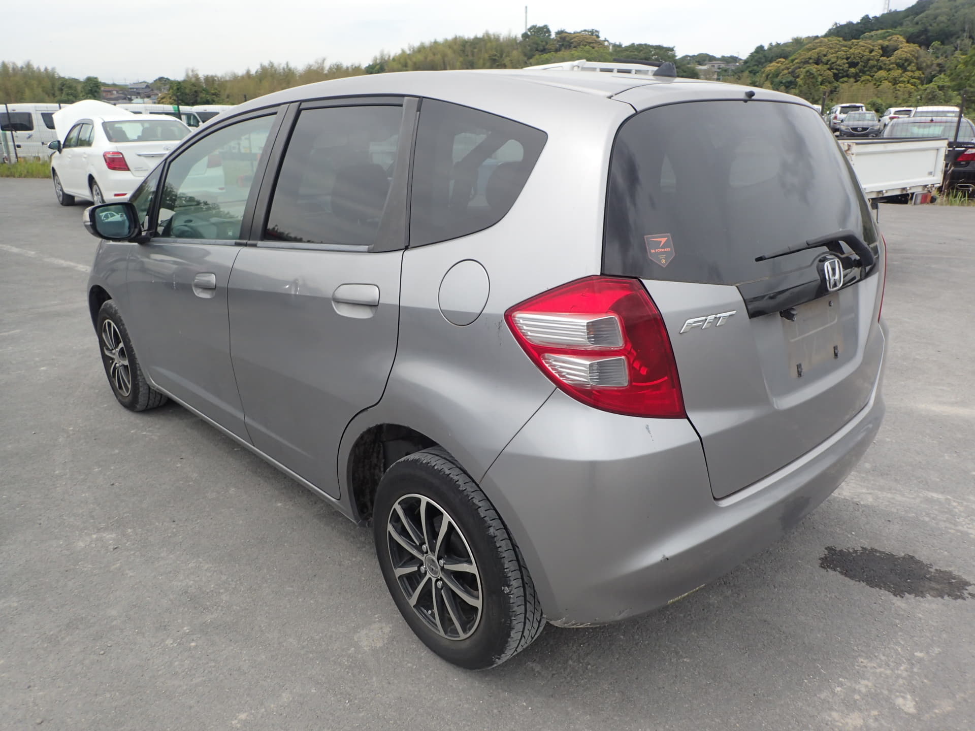 2009 Honda Fit JDM car for sale — photo 3 of 25