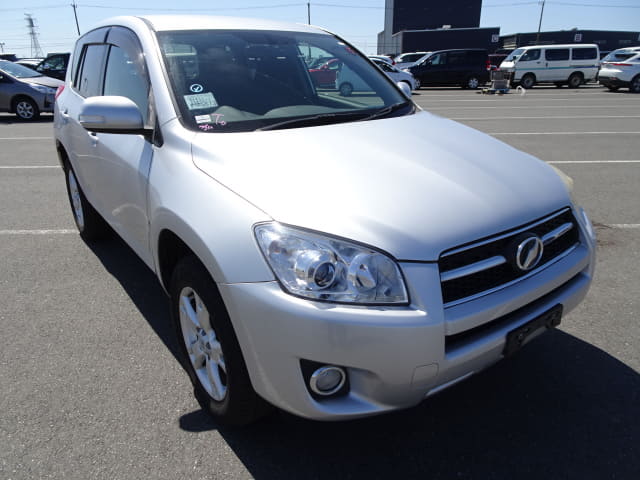 TOYOTA RAV4 thumbnail 7