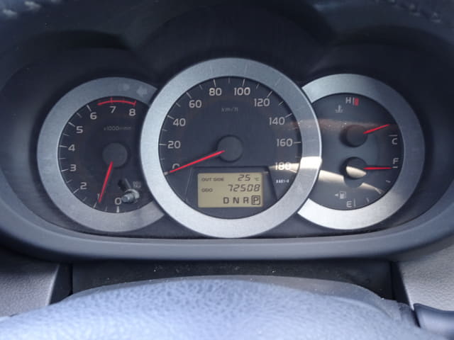 TOYOTA RAV4 thumbnail 32