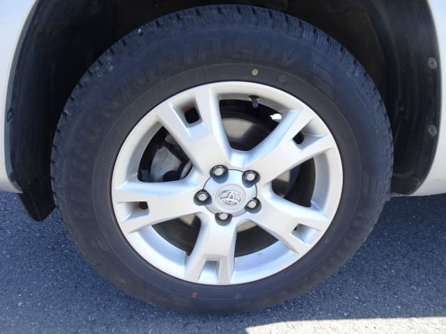 TOYOTA RAV4 thumbnail 9