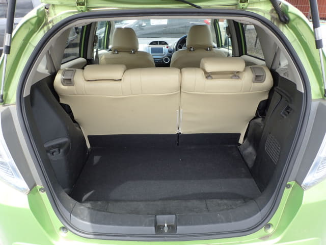 HONDA Fit Hybrid thumbnail 28