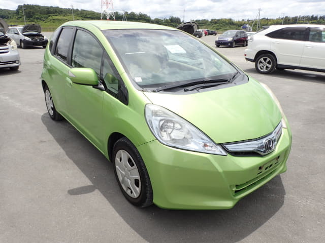 HONDA Fit Hybrid thumbnail 7