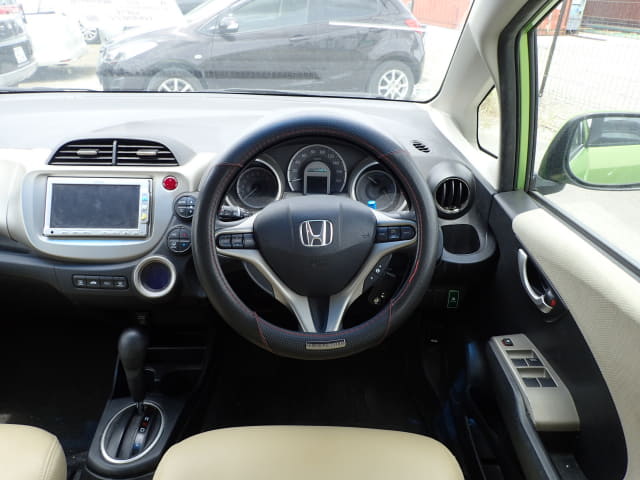 HONDA Fit Hybrid thumbnail 30