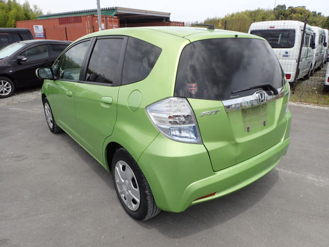HONDA Fit Hybrid thumbnail 3