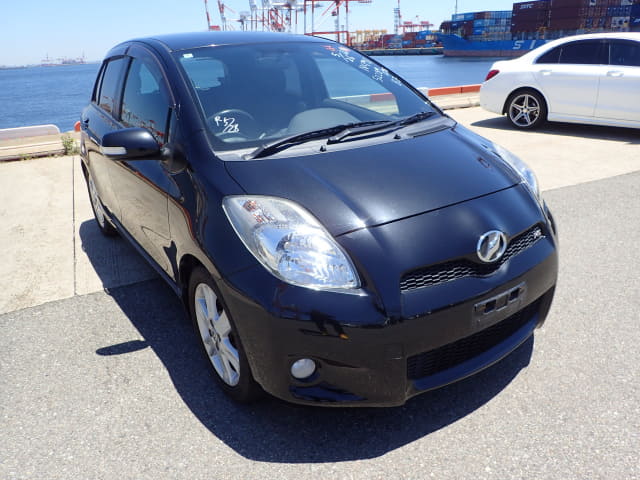 TOYOTA Vitz thumbnail 7