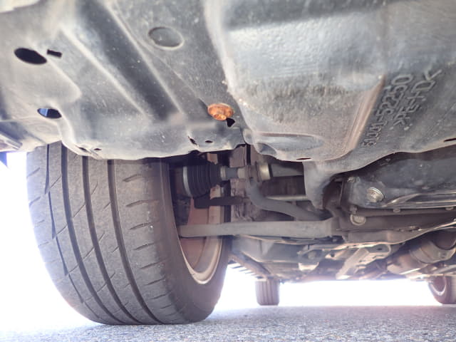 TOYOTA Vitz thumbnail 13