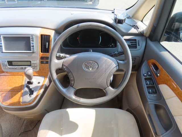 TOYOTA Alphard thumbnail 33