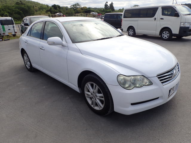 TOYOTA Mark X thumbnail 7