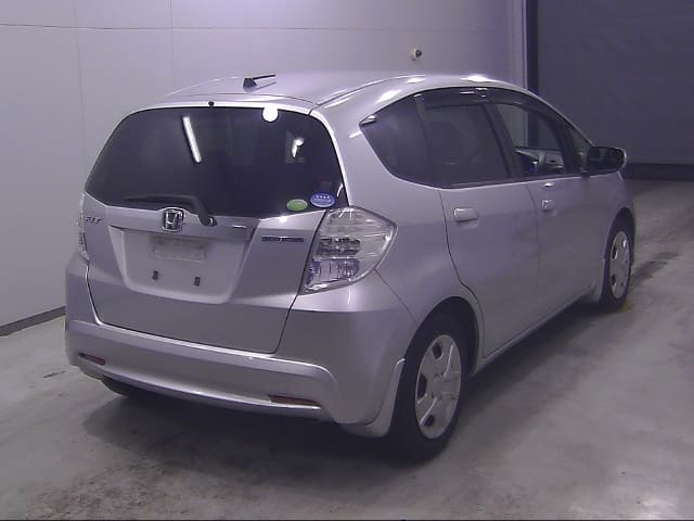 HONDA Fit Hybrid thumbnail 5