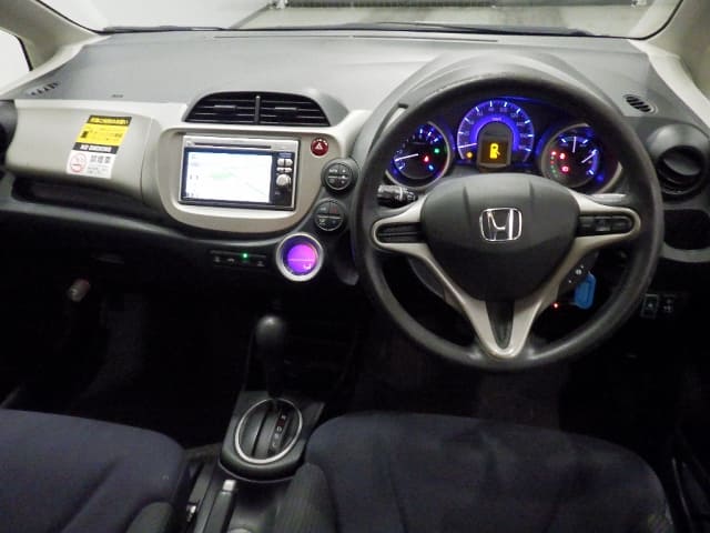 HONDA Fit Hybrid thumbnail 3