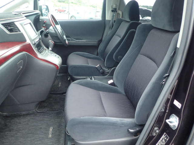 TOYOTA Vellfire thumbnail 26