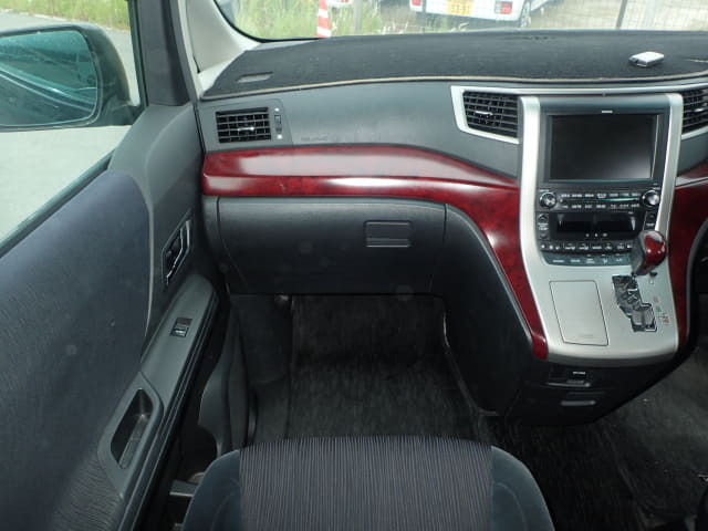 TOYOTA Vellfire thumbnail 34