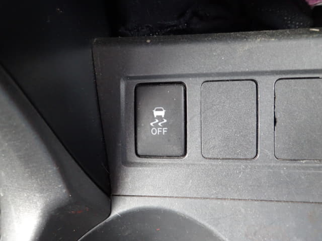 TOYOTA RAV4 thumbnail 43