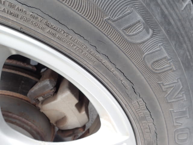 TOYOTA RAV4 thumbnail 46