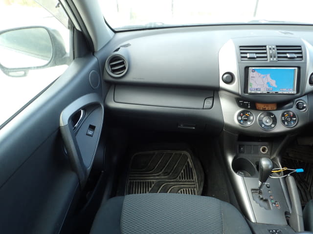 TOYOTA RAV4 thumbnail 32