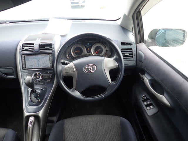 TOYOTA Blade thumbnail 30