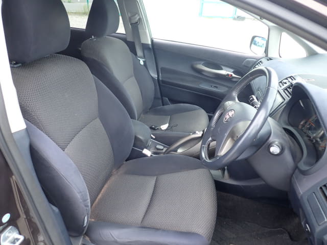 TOYOTA Blade thumbnail 25