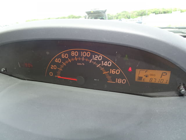 TOYOTA Vitz thumbnail 35