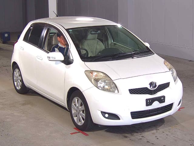 TOYOTA Vitz thumbnail 56
