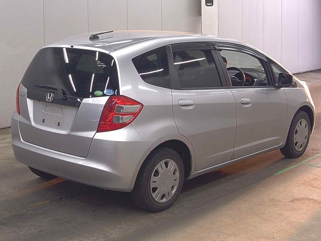 2007 Honda Fit JDM car for sale — photo 2 of 6