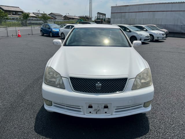TOYOTA Crown thumbnail 8