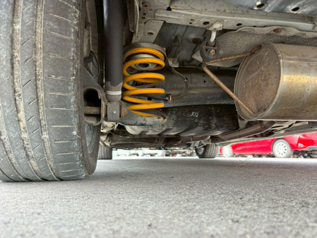 TOYOTA Voxy thumbnail 15