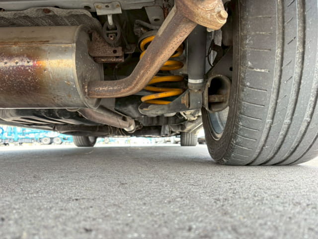 TOYOTA Voxy thumbnail 16