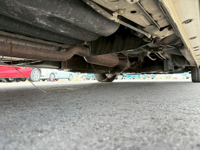TOYOTA Voxy thumbnail 21