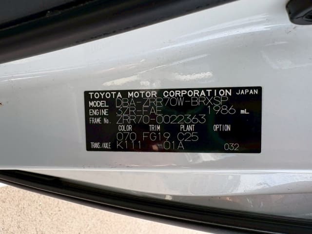 TOYOTA Voxy thumbnail 50