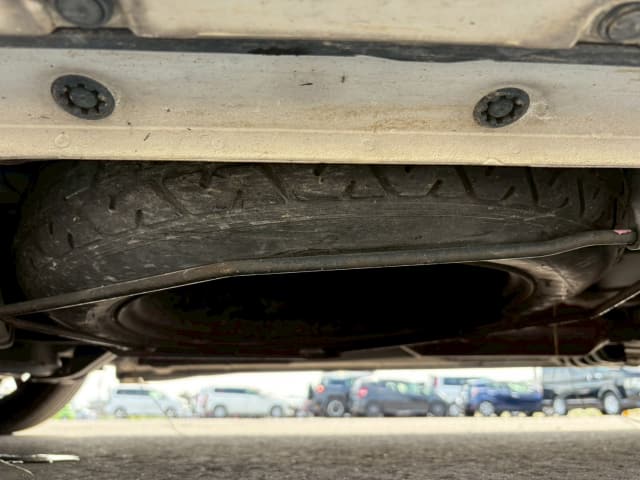 TOYOTA Voxy thumbnail 32