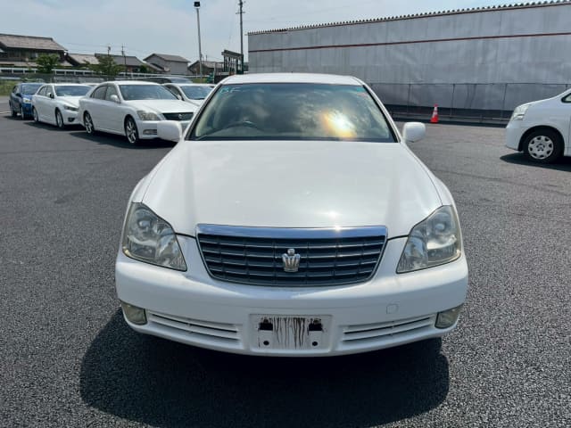 TOYOTA Crown thumbnail 8