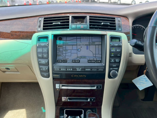 TOYOTA Crown thumbnail 36