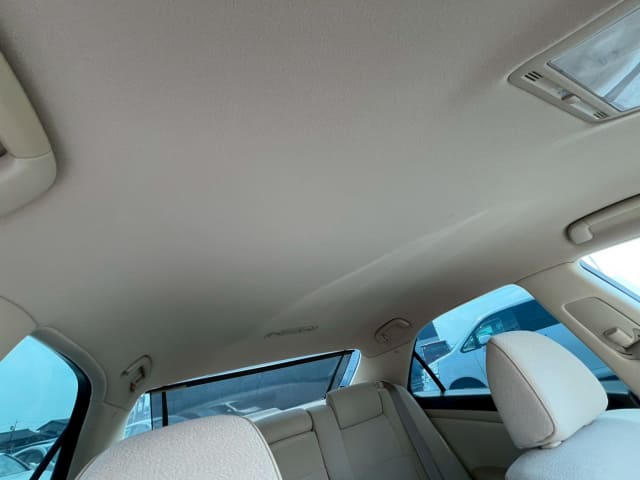 TOYOTA Crown thumbnail 24