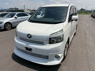 2007 TOYOTA Voxy