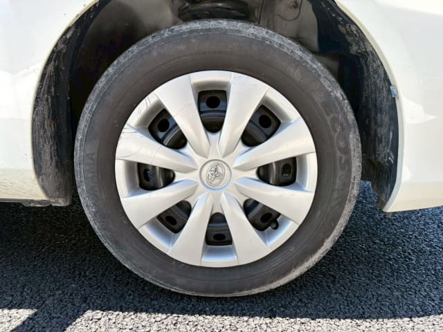 TOYOTA Corolla Axio thumbnail 12