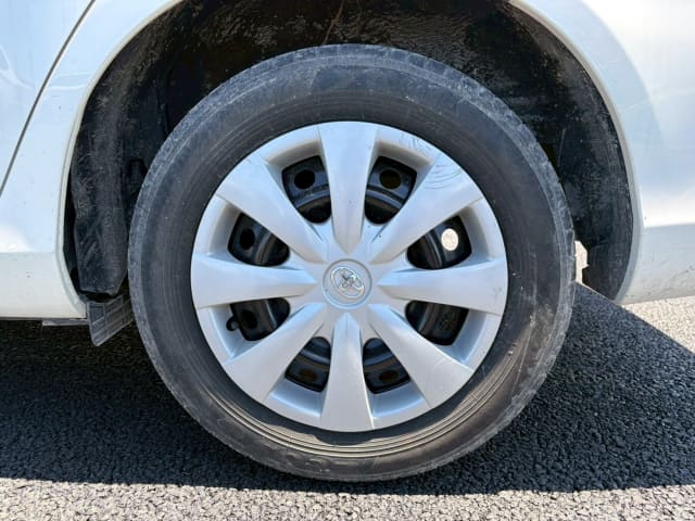 TOYOTA Corolla Axio thumbnail 10