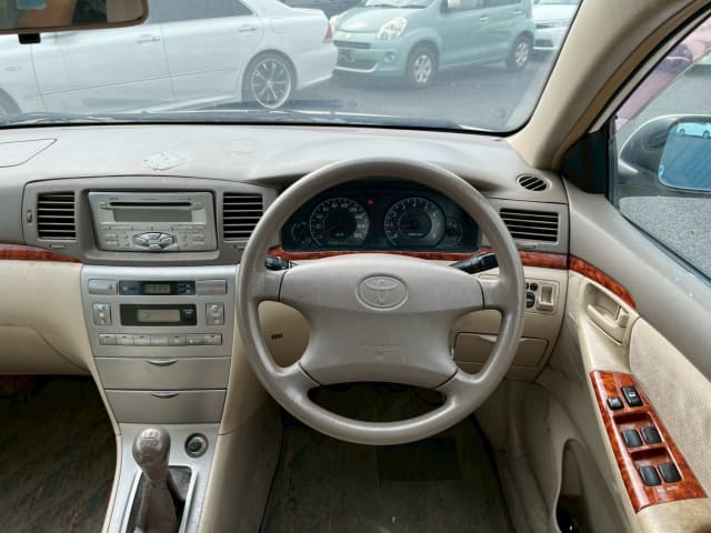 TOYOTA Corolla Sedan thumbnail 31