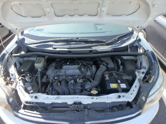 TOYOTA Voxy thumbnail 46