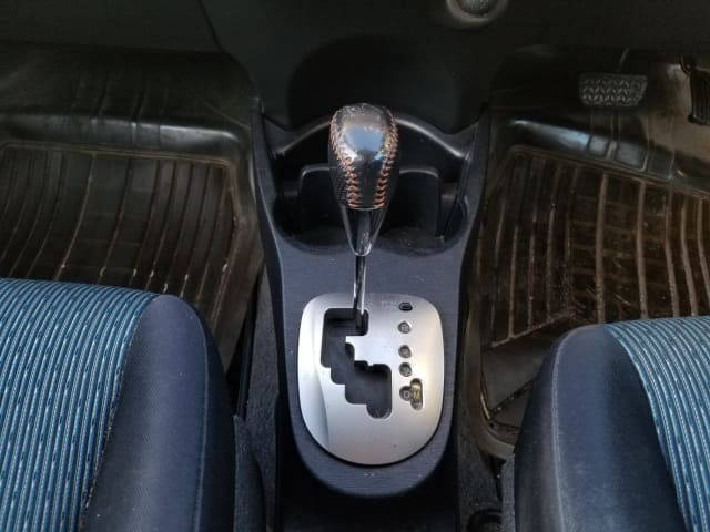 TOYOTA Vitz thumbnail 38