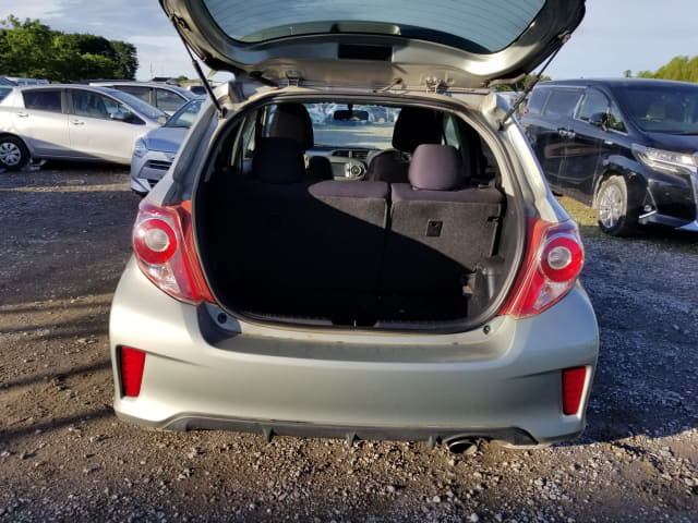 TOYOTA Vitz thumbnail 28
