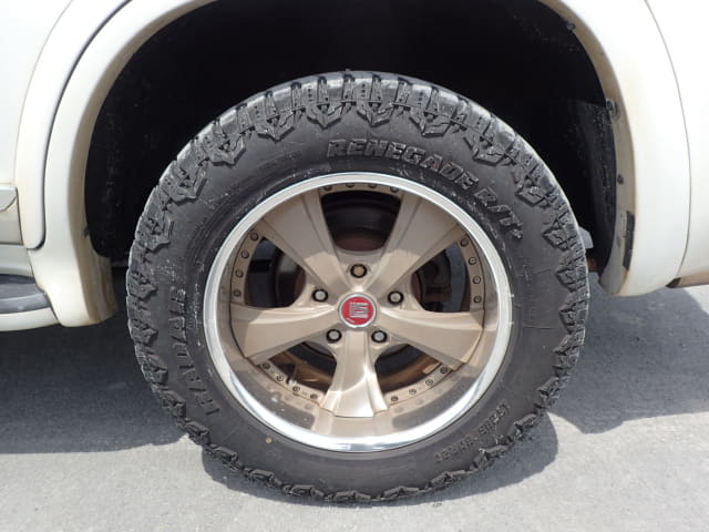 TOYOTA Land Cruiser thumbnail 10