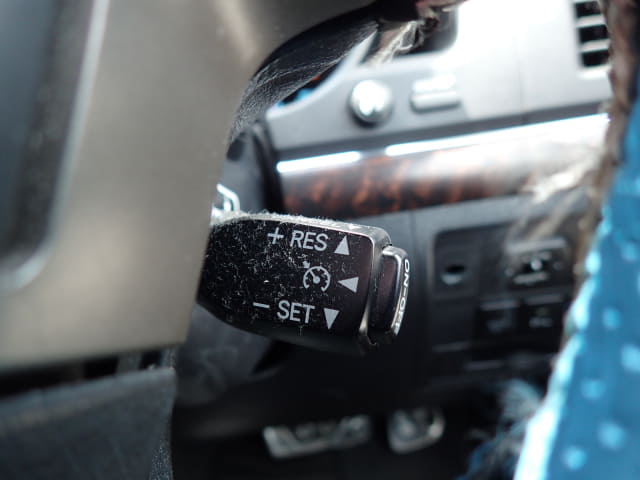 TOYOTA Land Cruiser thumbnail 48