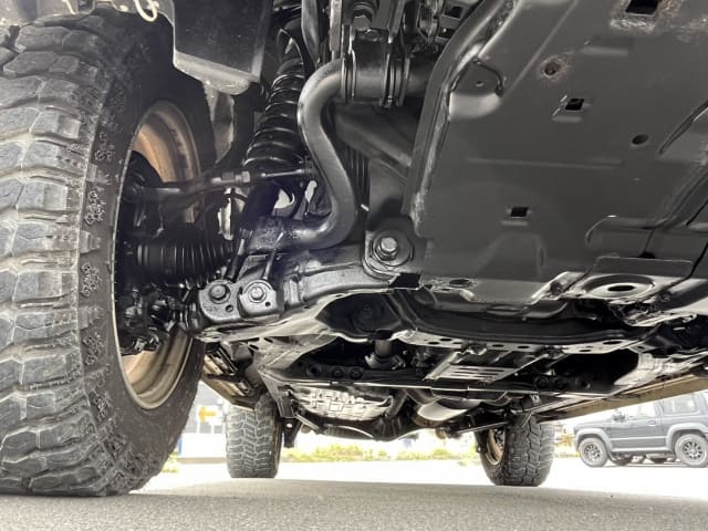 TOYOTA Land Cruiser thumbnail 13